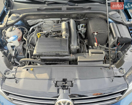 Синій Фольксваген Джетта, об'ємом двигуна 1.4 л та пробігом 109 тис. км за 11500 $, фото 11 на Automoto.ua