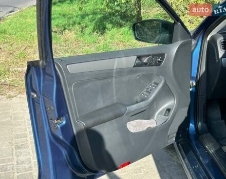 Синій Фольксваген Джетта, об'ємом двигуна 1.4 л та пробігом 69 тис. км за 10200 $, фото 5 на Automoto.ua