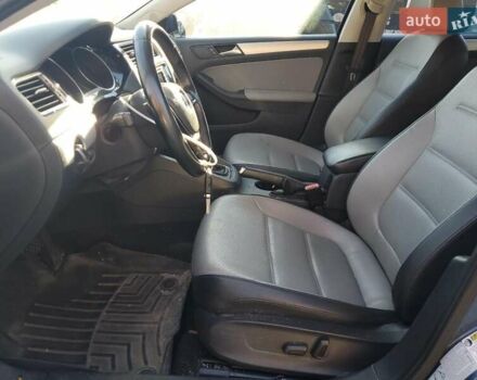 Синій Фольксваген Джетта, об'ємом двигуна 1.39 л та пробігом 204 тис. км за 1700 $, фото 7 на Automoto.ua