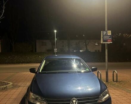 Фольксваген Джетта 2016 в Сумах на Automoto.ua Синий Фольксваген Джетта, объемом двигателя 1.39 л и пробегом 178 тыс. км за 10300 $, фото 1 на Automoto.ua