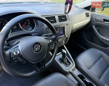 Синій Фольксваген Джетта, об'ємом двигуна 1.4 л та пробігом 100 тис. км за 9500 $, фото 15 на Automoto.ua