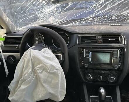 Синий Фольксваген Джетта, объемом двигателя 1.4 л и пробегом 175 тыс. км за 3000 $, фото 4 на Automoto.ua