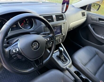 Фольксваген Джетта 2017 в Кривом Роге на Automoto.ua Синий Фольксваген Джетта, объемом двигателя 1.4 л и пробегом 99 тыс. км за 9700 $, фото 14 на Automoto.ua