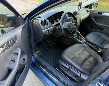 Фольксваген Джетта 2017 в Кривом Роге на Automoto.ua Синий Фольксваген Джетта, объемом двигателя 1.4 л и пробегом 99 тыс. км за 9700 $, фото 12 на Automoto.ua