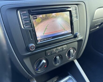 Фольксваген Джетта 2017 в Кривом Роге на Automoto.ua Синий Фольксваген Джетта, объемом двигателя 1.4 л и пробегом 99 тыс. км за 9700 $, фото 23 на Automoto.ua