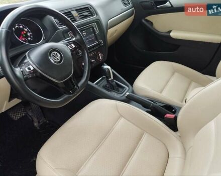 Фольксваген Джетта 2017 у Тернополі на Automoto.ua Синій Фольксваген Джетта, об'ємом двигуна 1.4 л та пробігом 57 тис. км за 11999 $, фото 2 на Automoto.ua