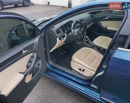 Синій Фольксваген Джетта, об'ємом двигуна 1.8 л та пробігом 85 тис. км за 12600 $, фото 7 на Automoto.ua