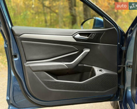 Синий Фольксваген Джетта, объемом двигателя 1.4 л и пробегом 88 тыс. км за 15000 $, фото 22 на Automoto.ua