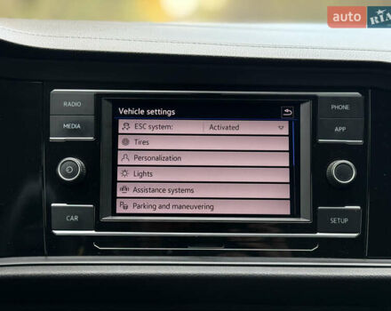 Синий Фольксваген Джетта, объемом двигателя 1.4 л и пробегом 88 тыс. км за 15000 $, фото 82 на Automoto.ua