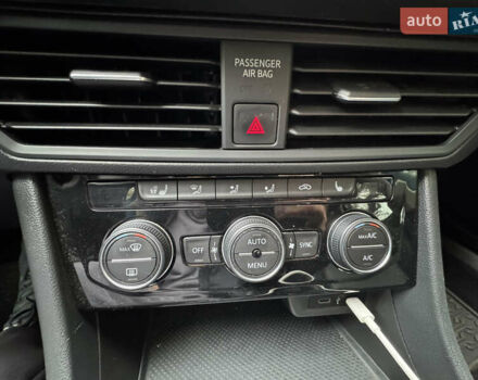 Синий Фольксваген Джетта, объемом двигателя 1.4 л и пробегом 119 тыс. км за 13800 $, фото 9 на Automoto.ua