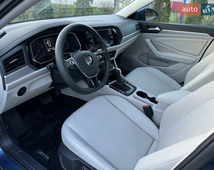 Синий Фольксваген Джетта, объемом двигателя 1.4 л и пробегом 75 тыс. км за 17500 $, фото 18 на Automoto.ua