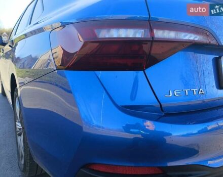 Синий Фольксваген Джетта, объемом двигателя 1.5 л и пробегом 63 тыс. км за 18000 $, фото 10 на Automoto.ua