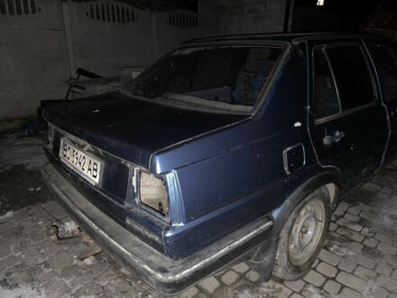 Фольксваген Джетта 1986 в Остоге на Automoto.ua Синий Фольксваген Джетта, объемом двигателя 1.6 л и пробегом 300 тыс. км за 350 $, фото 1 на Automoto.ua