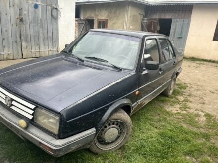 Фольксваген Джетта 1989 в Косове на Automoto.ua Синий Фольксваген Джетта, объемом двигателя 1.6 л и пробегом 300 тыс. км за 1200 $, фото 1 на Automoto.ua