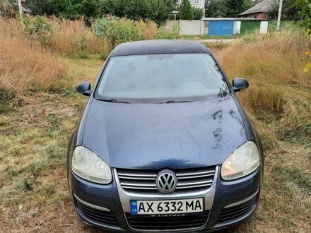 Синій Фольксваген Джетта, об'ємом двигуна 2.5 л та пробігом 200 тис. км за 6800 $, фото 1 на Automoto.ua