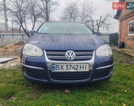 Синий Фольксваген Джетта, объемом двигателя 1.6 л и пробегом 242 тыс. км за 5000 $, фото 1 на Automoto.ua
