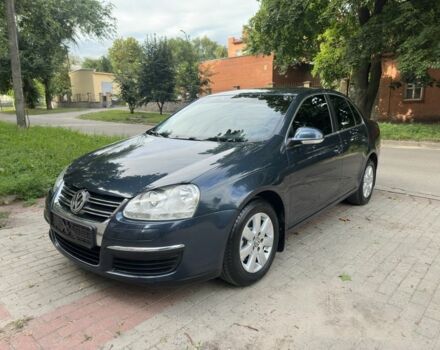 Синий Фольксваген Джетта, объемом двигателя 1.6 л и пробегом 131 тыс. км за 6337 $, фото 1 на Automoto.ua