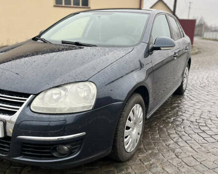 Синій Фольксваген Джетта, об'ємом двигуна 1.6 л та пробігом 181 тис. км за 5900 $, фото 1 на Automoto.ua