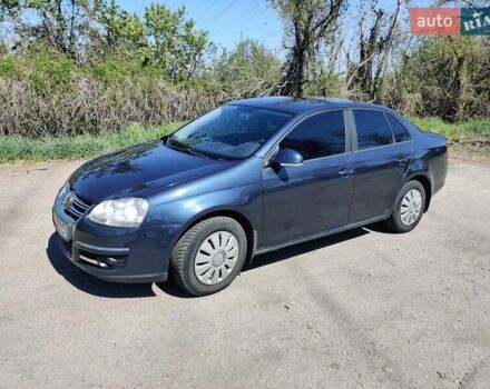 Синий Фольксваген Джетта, объемом двигателя 1.6 л и пробегом 289 тыс. км за 6750 $, фото 1 на Automoto.ua