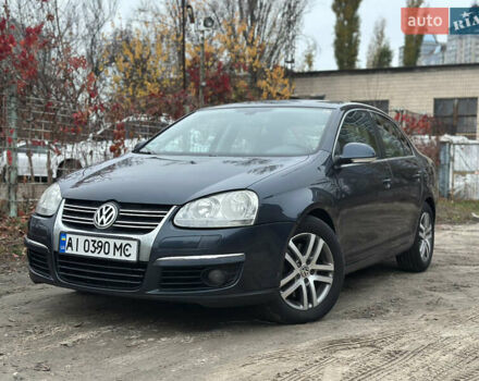 Синій Фольксваген Джетта, об'ємом двигуна 1.39 л та пробігом 270 тис. км за 5700 $, фото 1 на Automoto.ua