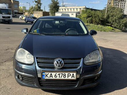 Фольксваген Джетта 2008 у Києві на Automoto.ua Синій Фольксваген Джетта, об'ємом двигуна 1.6 л та пробігом 342 тис. км за 6300 $, фото 1 на Automoto.ua