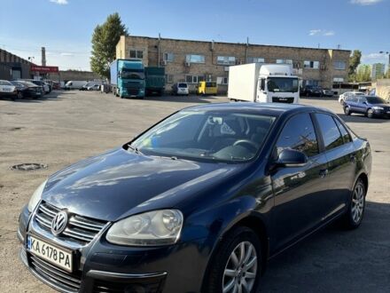 Синий Фольксваген Джетта, объемом двигателя 1.6 л и пробегом 342 тыс. км за 5300 $, фото 1 на Automoto.ua