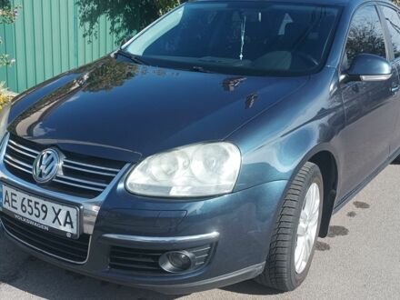 Фольксваген Джетта 2008 в Никополе на Automoto.ua Синий Фольксваген Джетта, объемом двигателя 1.9 л и пробегом 211 тыс. км за 7000 $, фото 1 на Automoto.ua