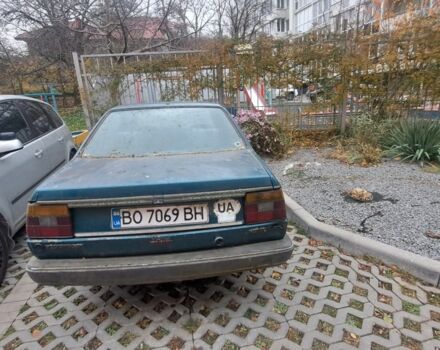 Зеленый Фольксваген Джетта, объемом двигателя 1.8 л и пробегом 350 тыс. км за 500 $, фото 2 на Automoto.ua