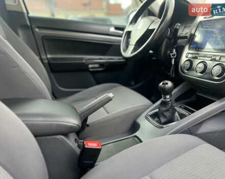 Фольксваген Джетта 2007 в Жовкве на Automoto.ua Зеленый Фольксваген Джетта, объемом двигателя 1.9 л и пробегом 280 тыс. км за 4750 $, фото 34 на Automoto.ua