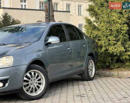 Фольксваген Джетта 2007 в Жовкве на Automoto.ua Зеленый Фольксваген Джетта, объемом двигателя 1.9 л и пробегом 280 тыс. км за 4750 $, фото 9 на Automoto.ua