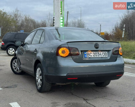 Зелений Фольксваген Джетта, об'ємом двигуна 1.6 л та пробігом 302 тис. км за 4999 $, фото 11 на Automoto.ua