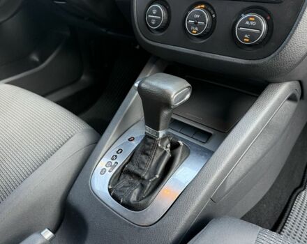 Зеленый Фольксваген Джетта, объемом двигателя 1.9 л и пробегом 224 тыс. км за 7200 $, фото 5 на Automoto.ua