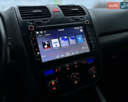 Зеленый Фольксваген Джетта, объемом двигателя 1.6 л и пробегом 302 тыс. км за 4750 $, фото 30 на Automoto.ua