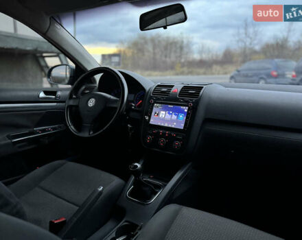 Зеленый Фольксваген Джетта, объемом двигателя 1.6 л и пробегом 302 тыс. км за 4750 $, фото 27 на Automoto.ua