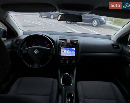 Зеленый Фольксваген Джетта, объемом двигателя 1.6 л и пробегом 302 тыс. км за 4750 $, фото 21 на Automoto.ua