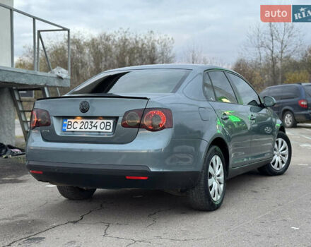Зеленый Фольксваген Джетта, объемом двигателя 1.6 л и пробегом 302 тыс. км за 4750 $, фото 11 на Automoto.ua