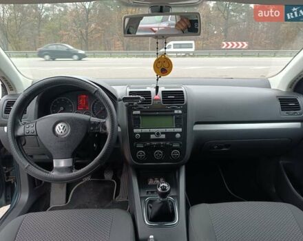 Зеленый Фольксваген Джетта, объемом двигателя 1.4 л и пробегом 269 тыс. км за 5500 $, фото 12 на Automoto.ua