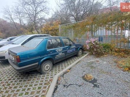 Зеленый Фольксваген Джетта, объемом двигателя 1.8 л и пробегом 350 тыс. км за 500 $, фото 1 на Automoto.ua