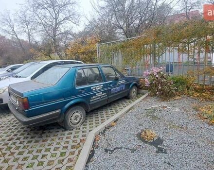 Зелений Фольксваген Джетта, об'ємом двигуна 1.8 л та пробігом 350 тис. км за 500 $, фото 1 на Automoto.ua