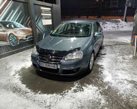 Зеленый Фольксваген Джетта, объемом двигателя 1.6 л и пробегом 240 тыс. км за 5300 $, фото 1 на Automoto.ua