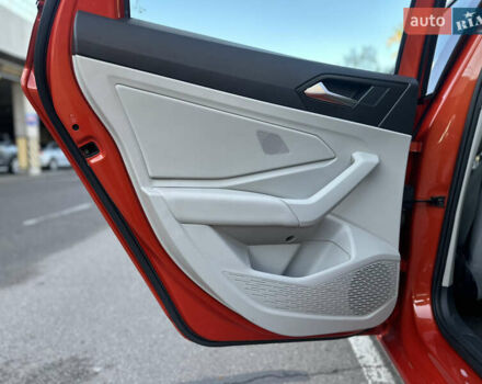 Оранжевый Фольксваген Джетта, объемом двигателя 1.4 л и пробегом 140 тыс. км за 10899 $, фото 24 на Automoto.ua