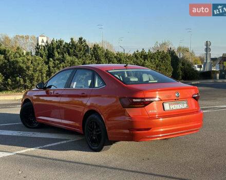 Оранжевый Фольксваген Джетта, объемом двигателя 1.4 л и пробегом 140 тыс. км за 10899 $, фото 3 на Automoto.ua