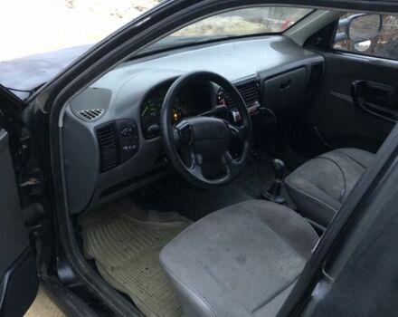 Черный Фольксваген Кафер, объемом двигателя 1.9 л и пробегом 50 тыс. км за 1300 $, фото 2 на Automoto.ua