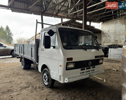 Белый Фольксваген ЛТ, объемом двигателя 2.5 л и пробегом 300 тыс. км за 3999 $, фото 4 на Automoto.ua