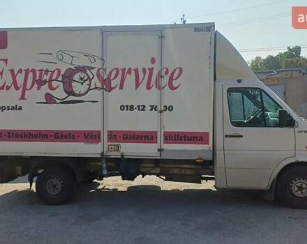 Белый Фольксваген ЛТ, объемом двигателя 2.8 л и пробегом 500 тыс. км за 8800 $, фото 2 на Automoto.ua