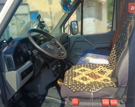 Белый Фольксваген ЛТ, объемом двигателя 2.8 л и пробегом 500 тыс. км за 8800 $, фото 5 на Automoto.ua