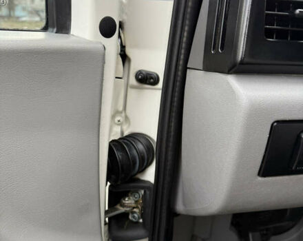 Білий Фольксваген ЛТ, об'ємом двигуна 2.46 л та пробігом 336 тис. км за 21000 $, фото 16 на Automoto.ua