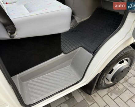 Білий Фольксваген ЛТ, об'ємом двигуна 2.46 л та пробігом 336 тис. км за 21000 $, фото 9 на Automoto.ua