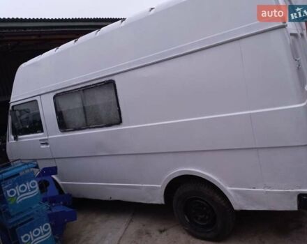 Білий Фольксваген ЛТ, об'ємом двигуна 2.4 л та пробігом 500 тис. км за 2000 $, фото 2 на Automoto.ua