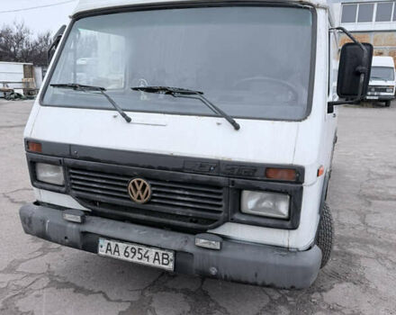 Білий Фольксваген ЛТ, об'ємом двигуна 2.5 л та пробігом 575 тис. км за 2500 $, фото 2 на Automoto.ua